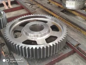Kute na gorąco St52 S355 Q235 Przekładnia ze stali stopowej Kute półwyroby zębate zębate Spur